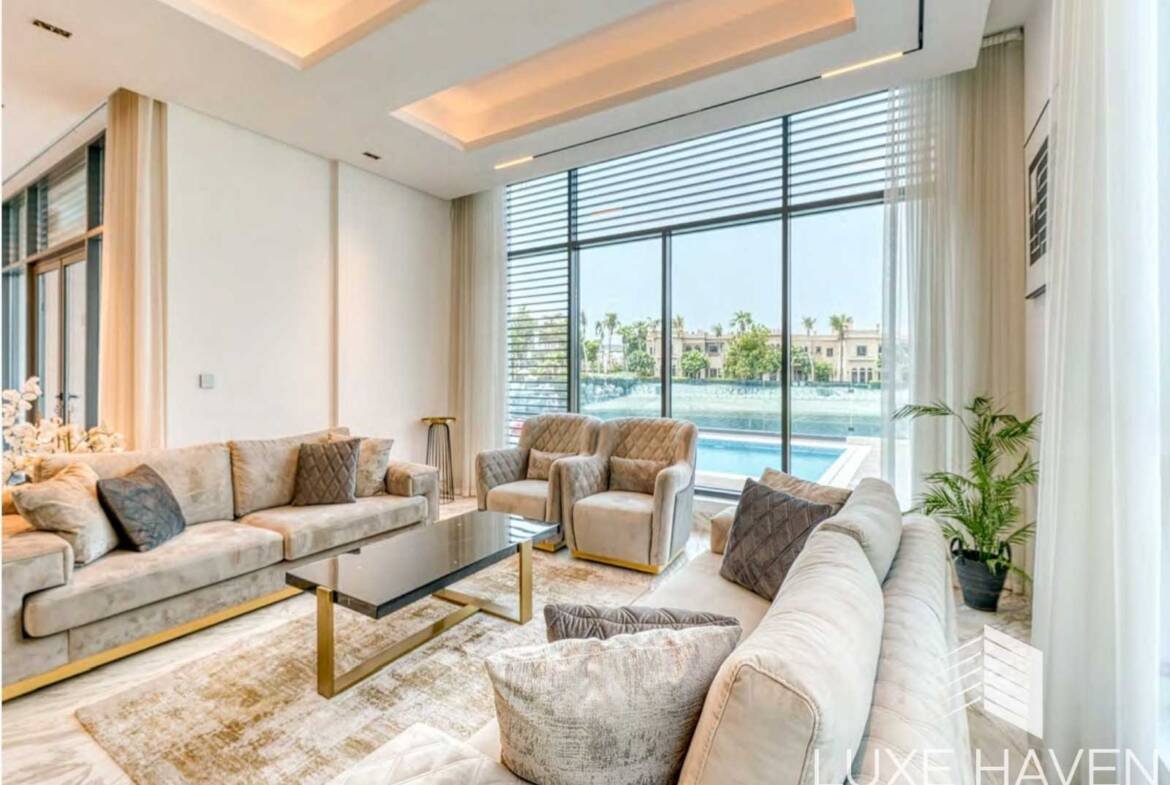 Property for sale in Signature Villas