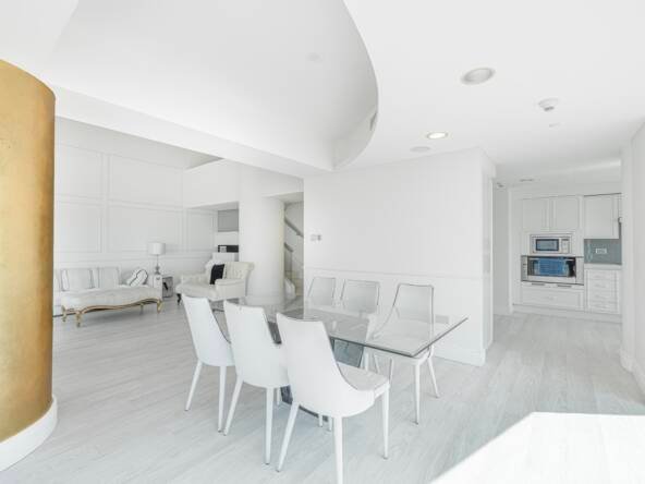 Property for sale in World Trade Centre Residence