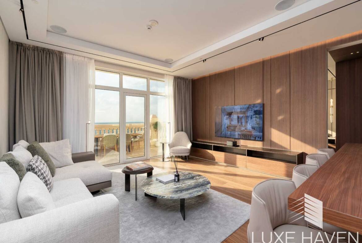Property for sale in Raffles Residences & Penthouses