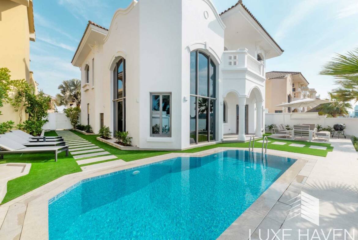 Property for sale in Garden Homes