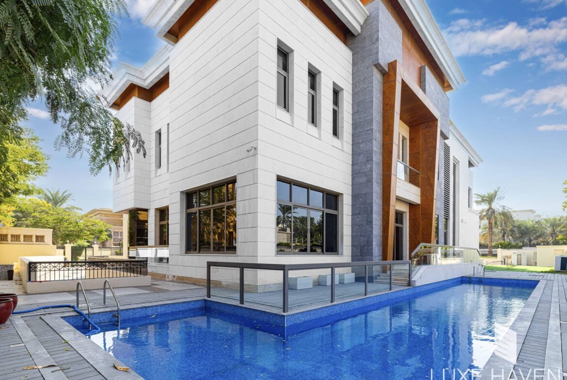 Property for sale in Sector W