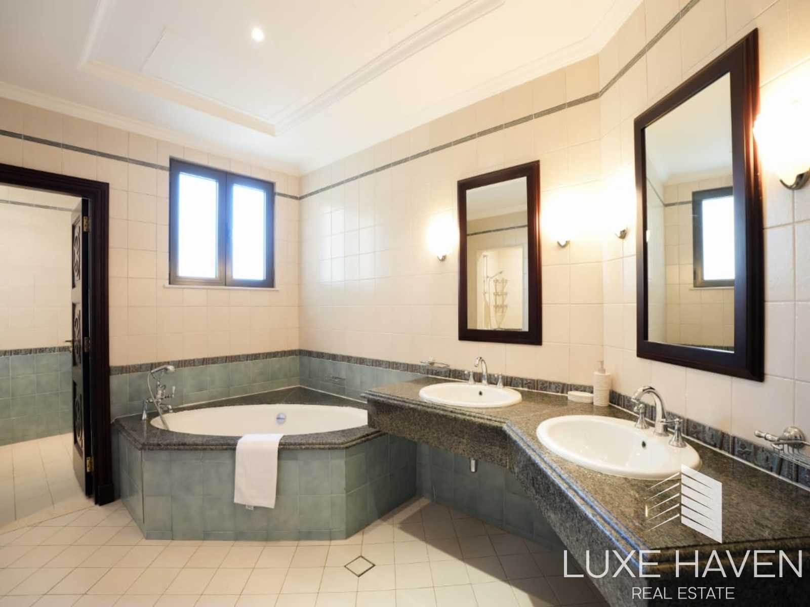 Property for sale in Garden Homes