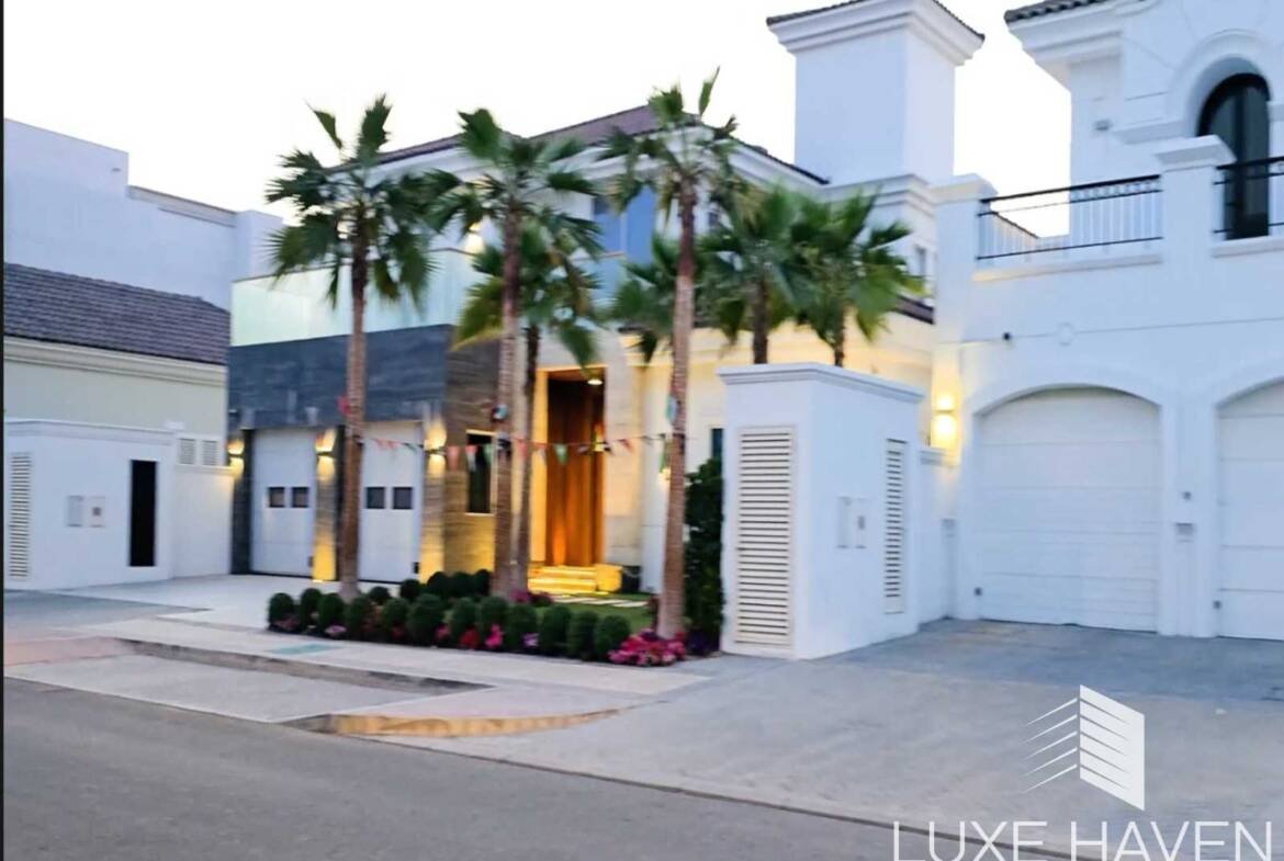 Property for sale in Garden Homes