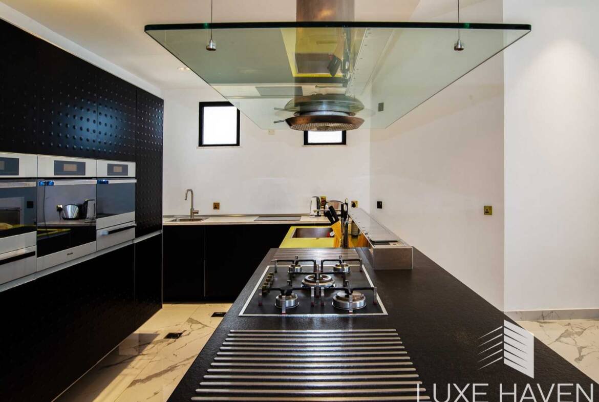 Property for sale in Garden Homes