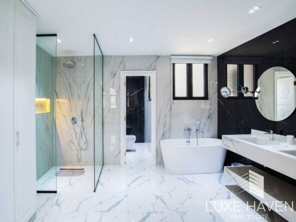 Property for sale in Garden Homes