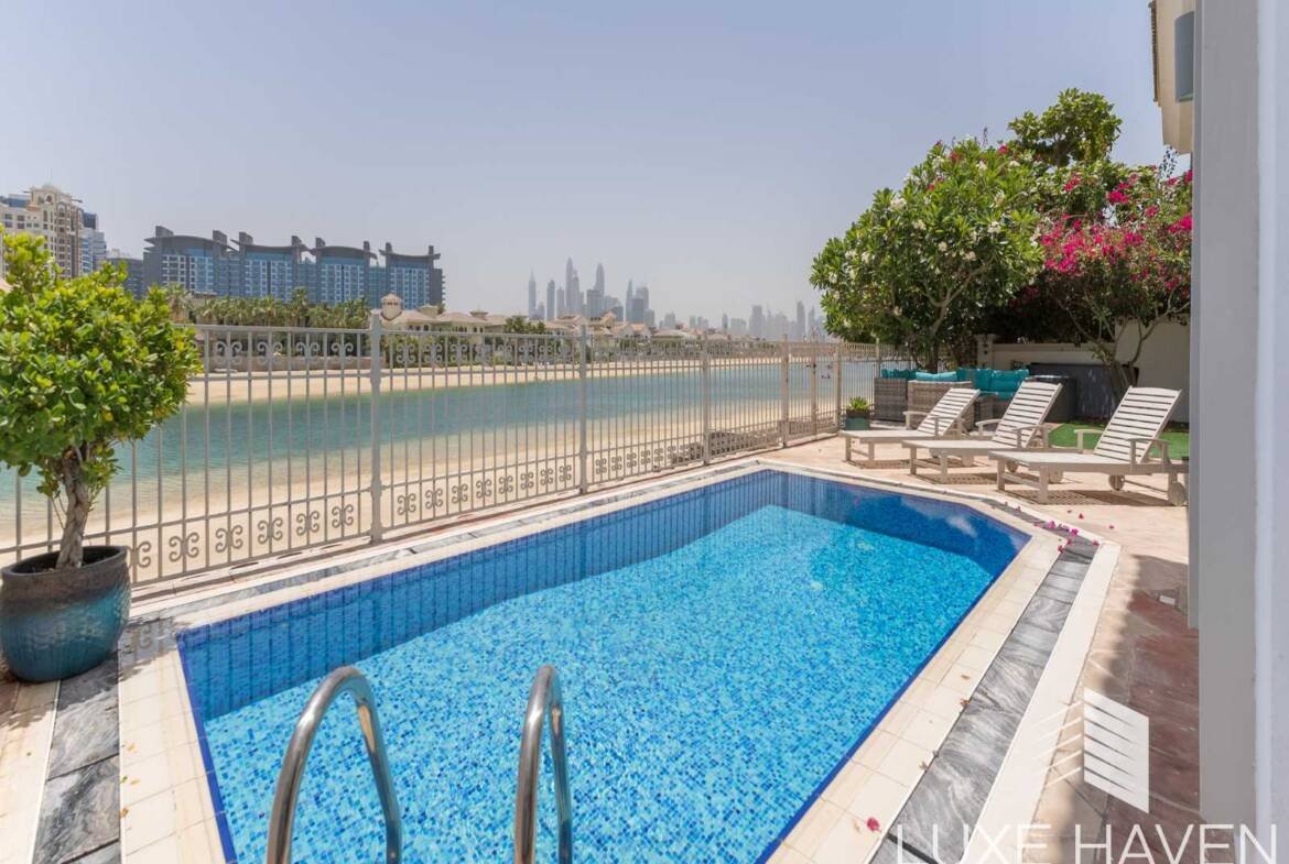 Property for sale in Garden Homes