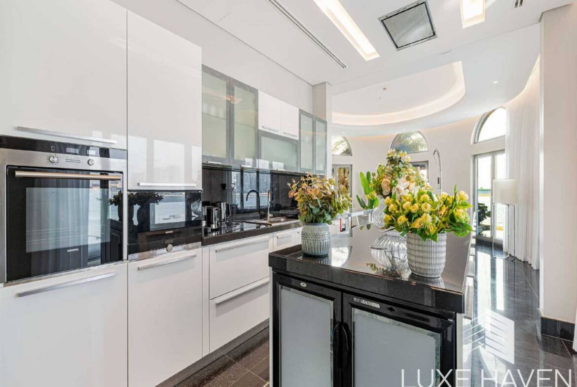 Property for sale in Signature Villas