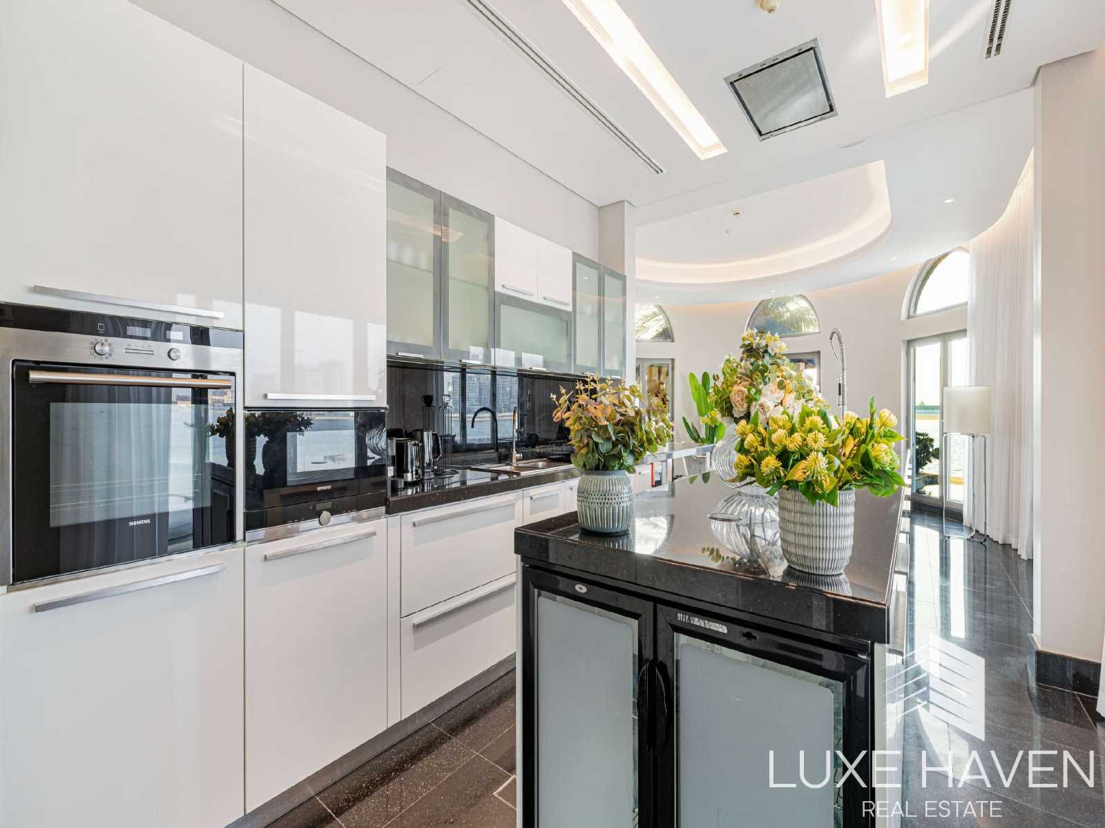 Property for sale in Signature Villas