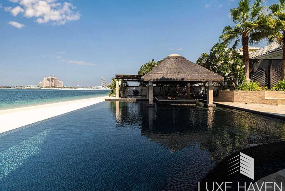 Property for sale in Signature Villas