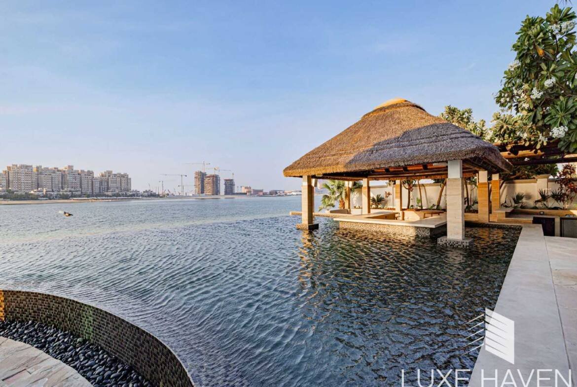 Property for sale in Signature Villas