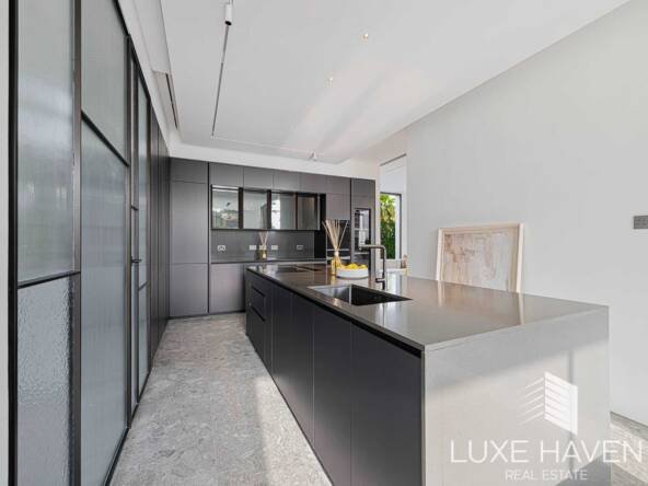 Property for sale in European Clusters