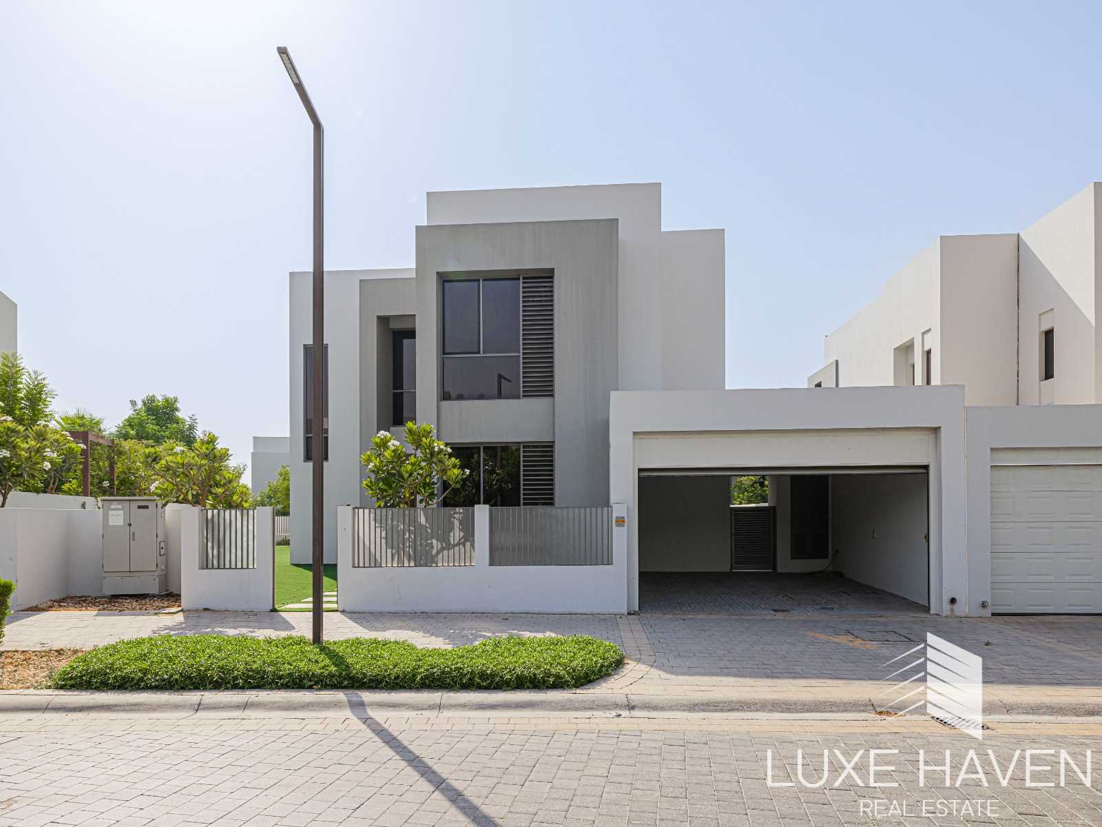 Property for sale in Sidra Villas