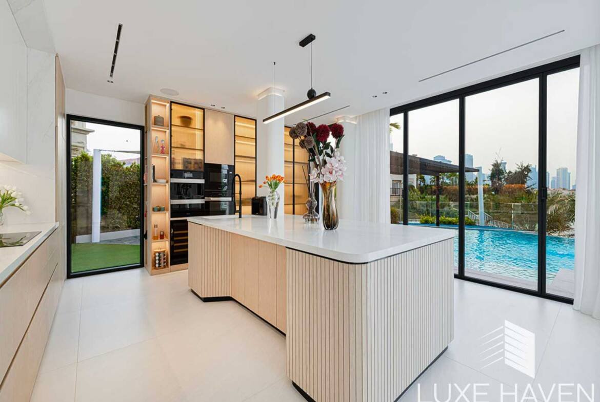 Property for sale in European Clusters