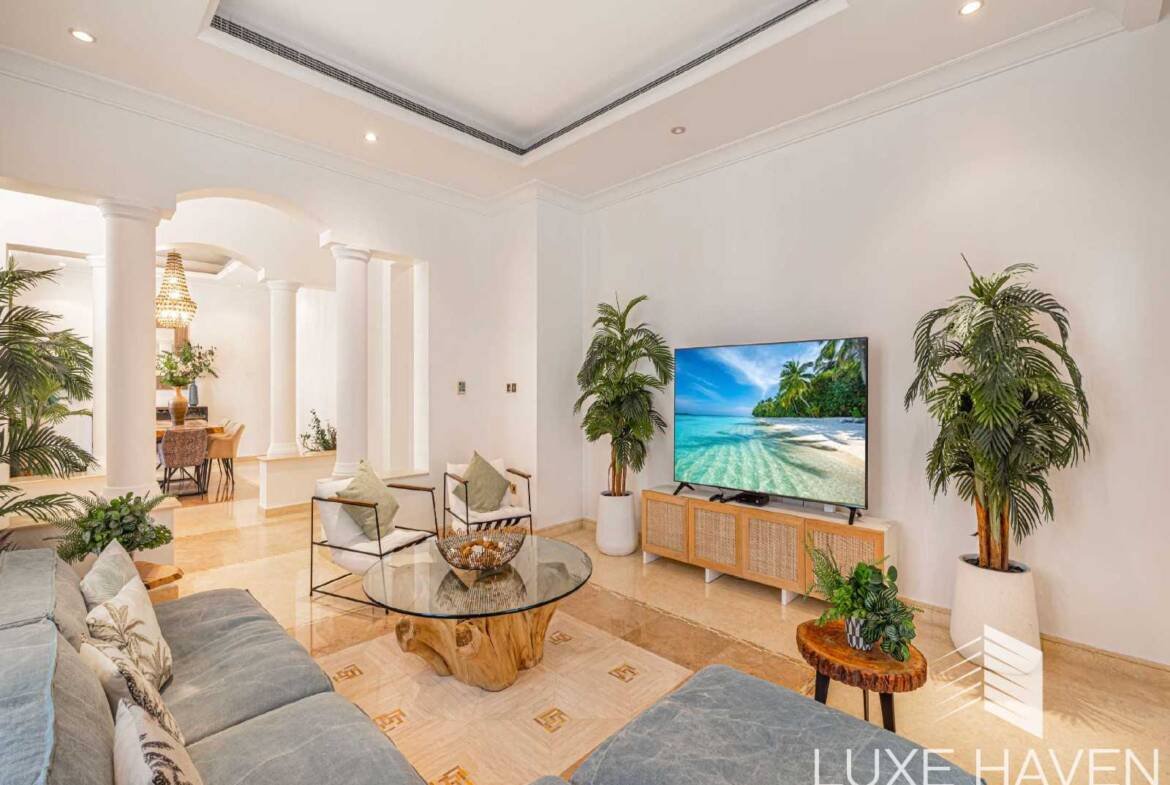 Property for sale in Signature Villas