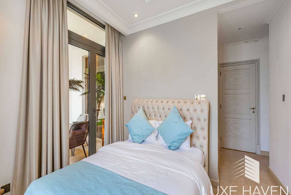 Property for sale in Signature Villas