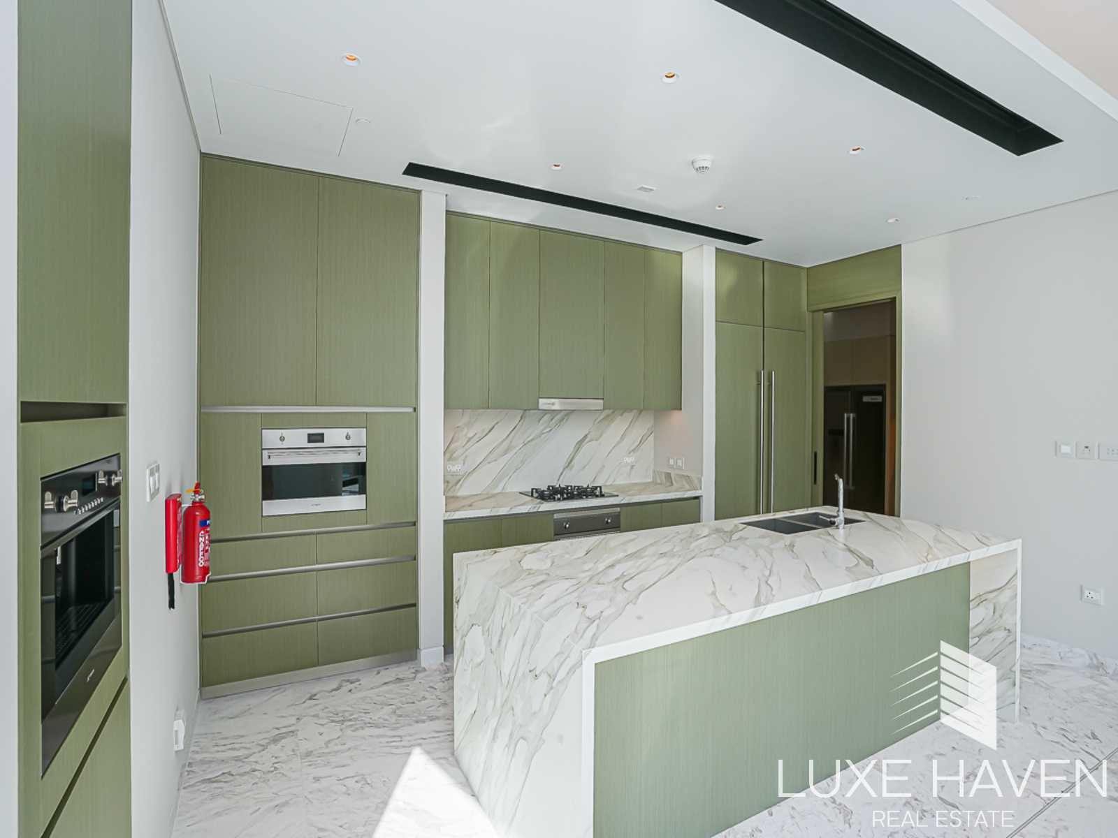 Property for sale in Opera District