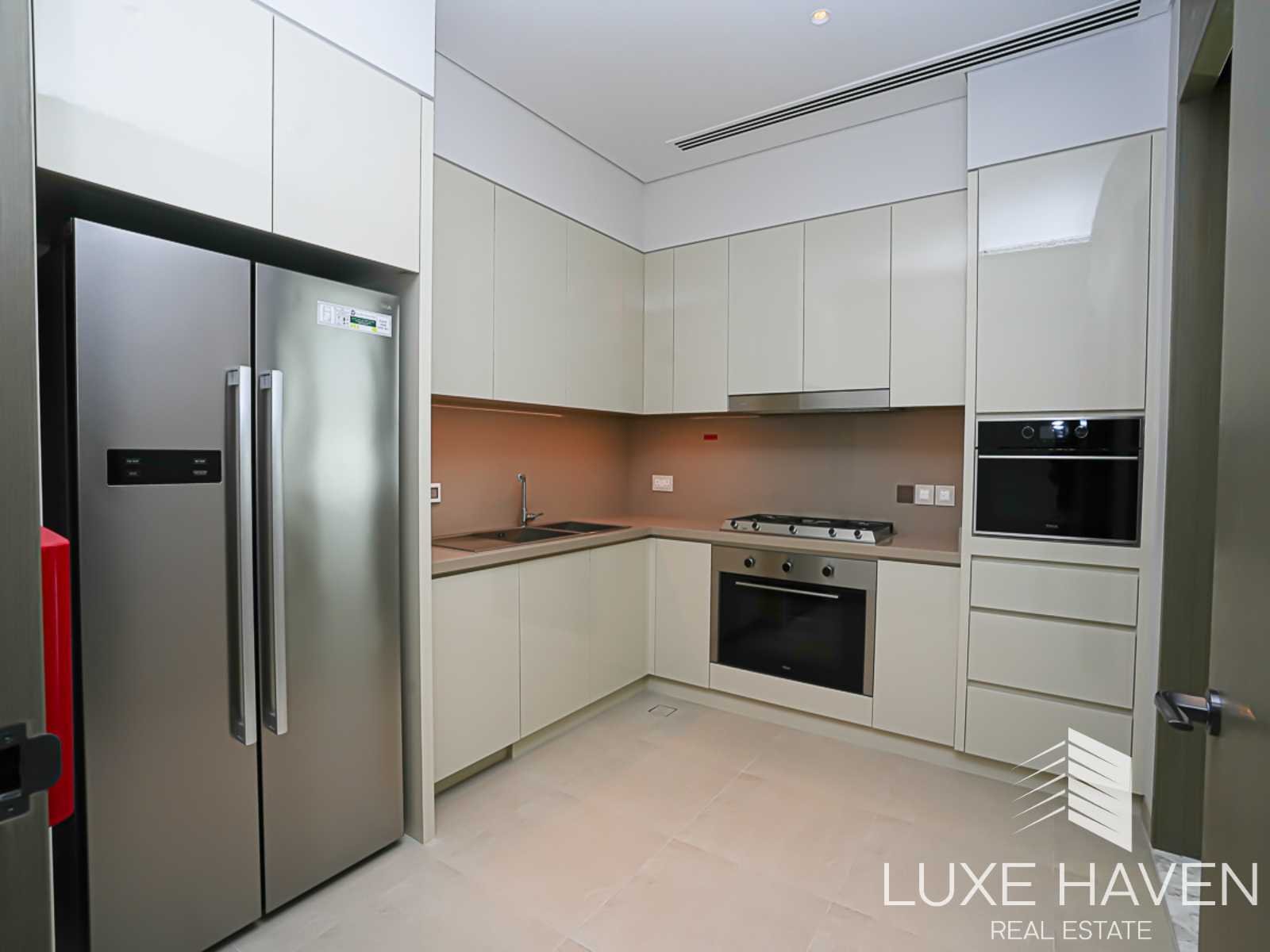 Property for sale in Opera District