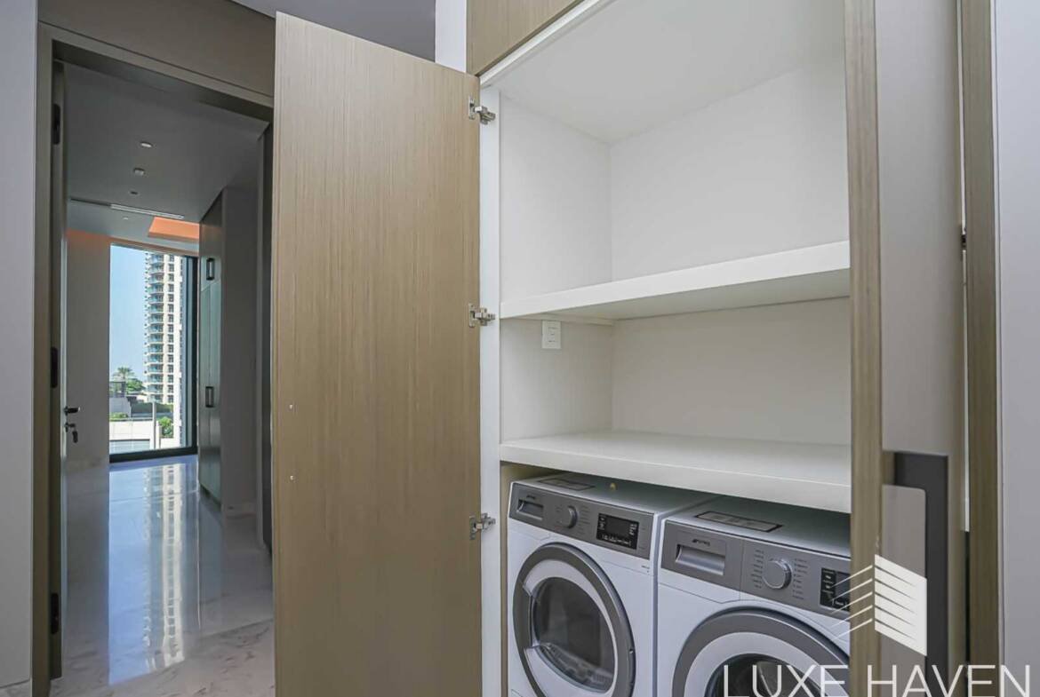 Property for sale in Opera District
