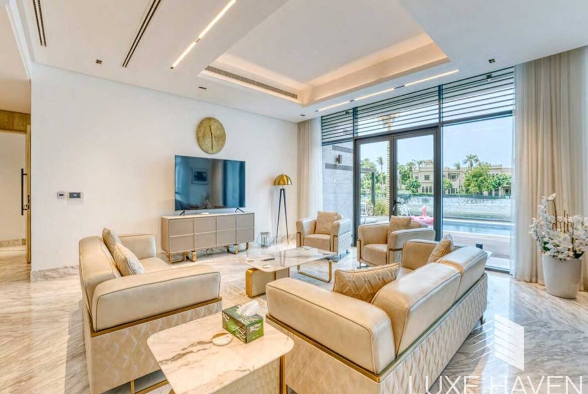 Property for sale in Signature Villas