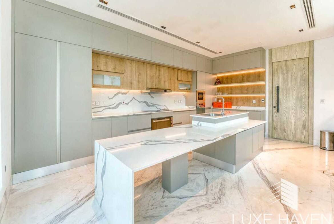 Property for sale in Signature Villas