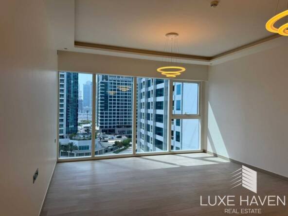 Property for sale in Me Do Re Tower