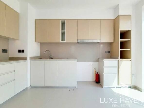 Property for sale in Sun