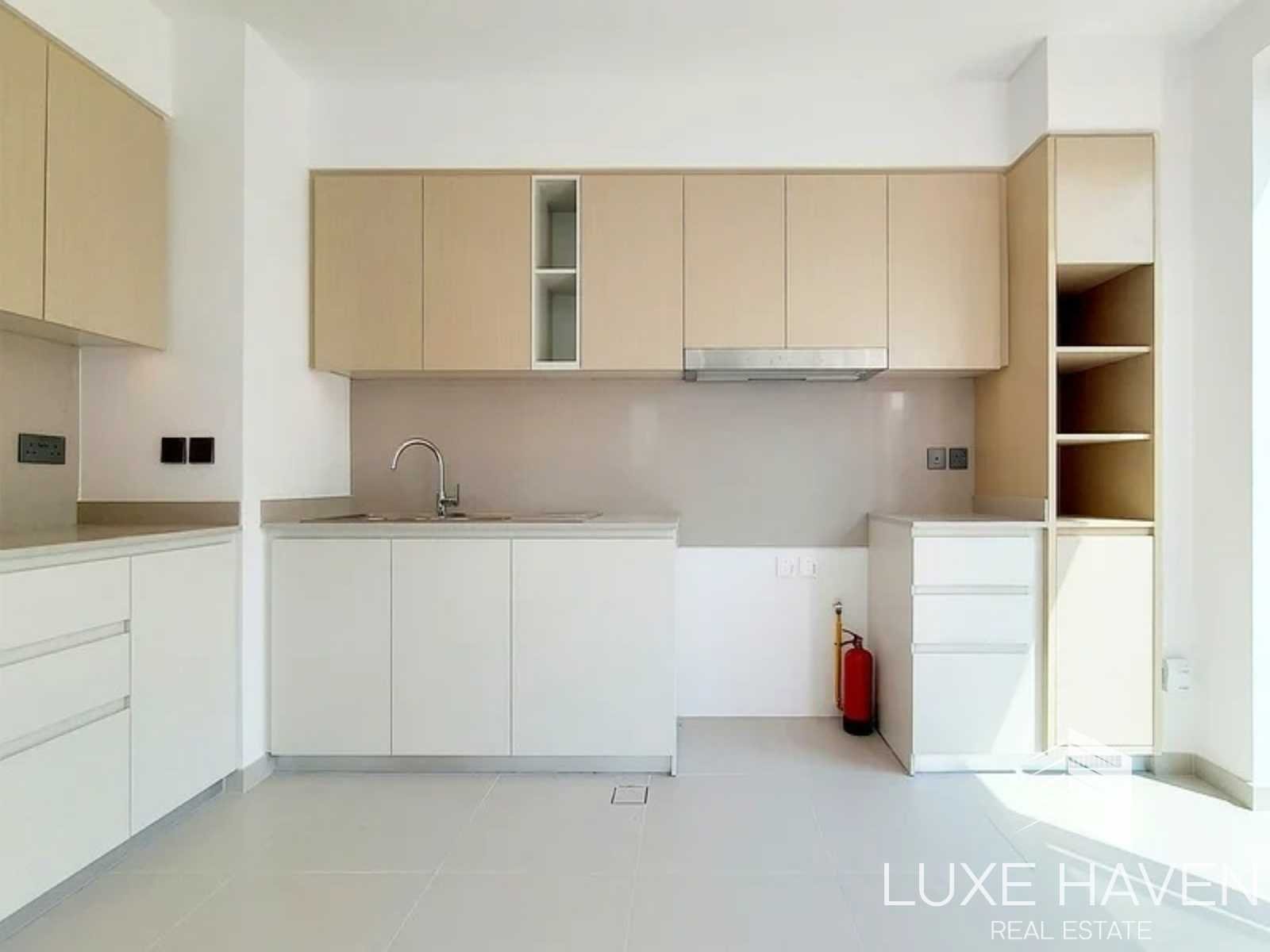 Property for sale in Sun