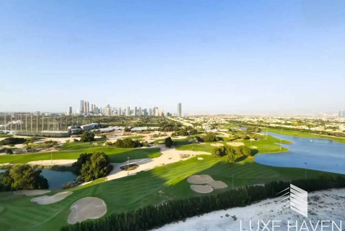 Property for sale in Vida Hotel