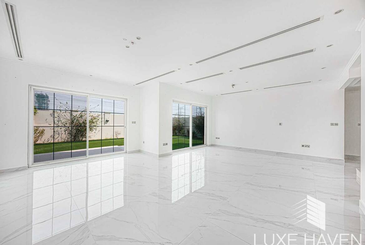 Property for sale in Legacy Nova Villas