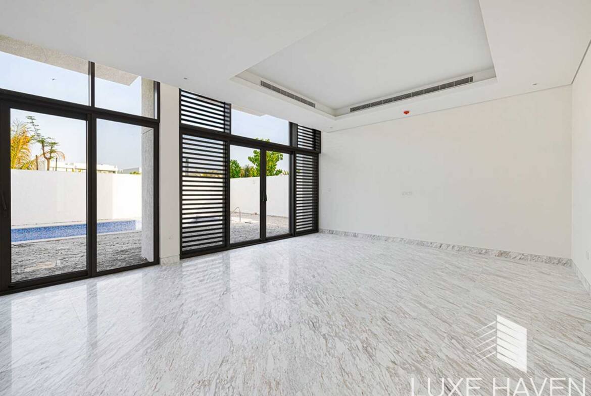 Property for sale in District One