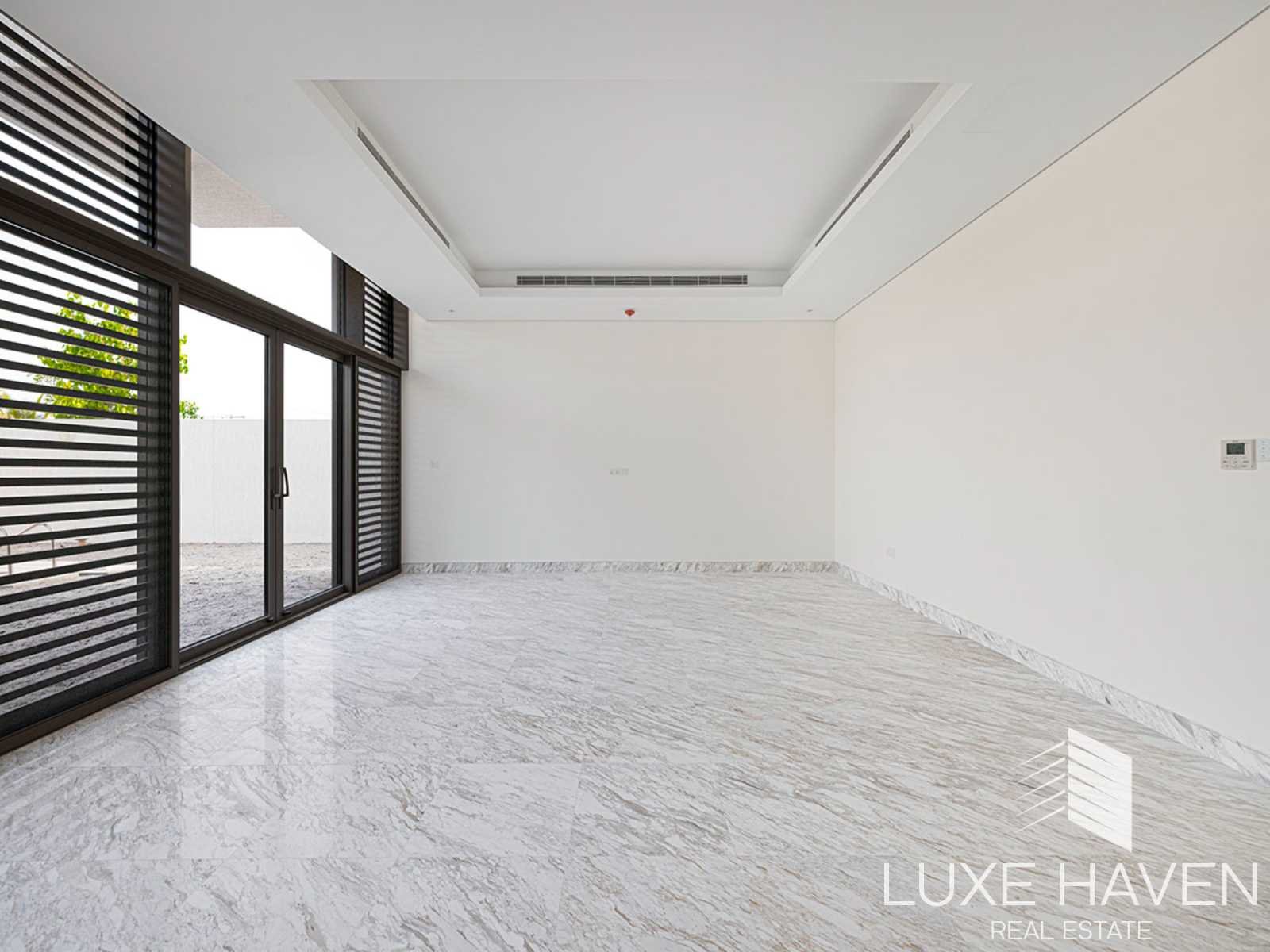 Property for sale in District One