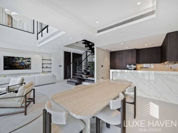 Property for sale in Zabeel 1