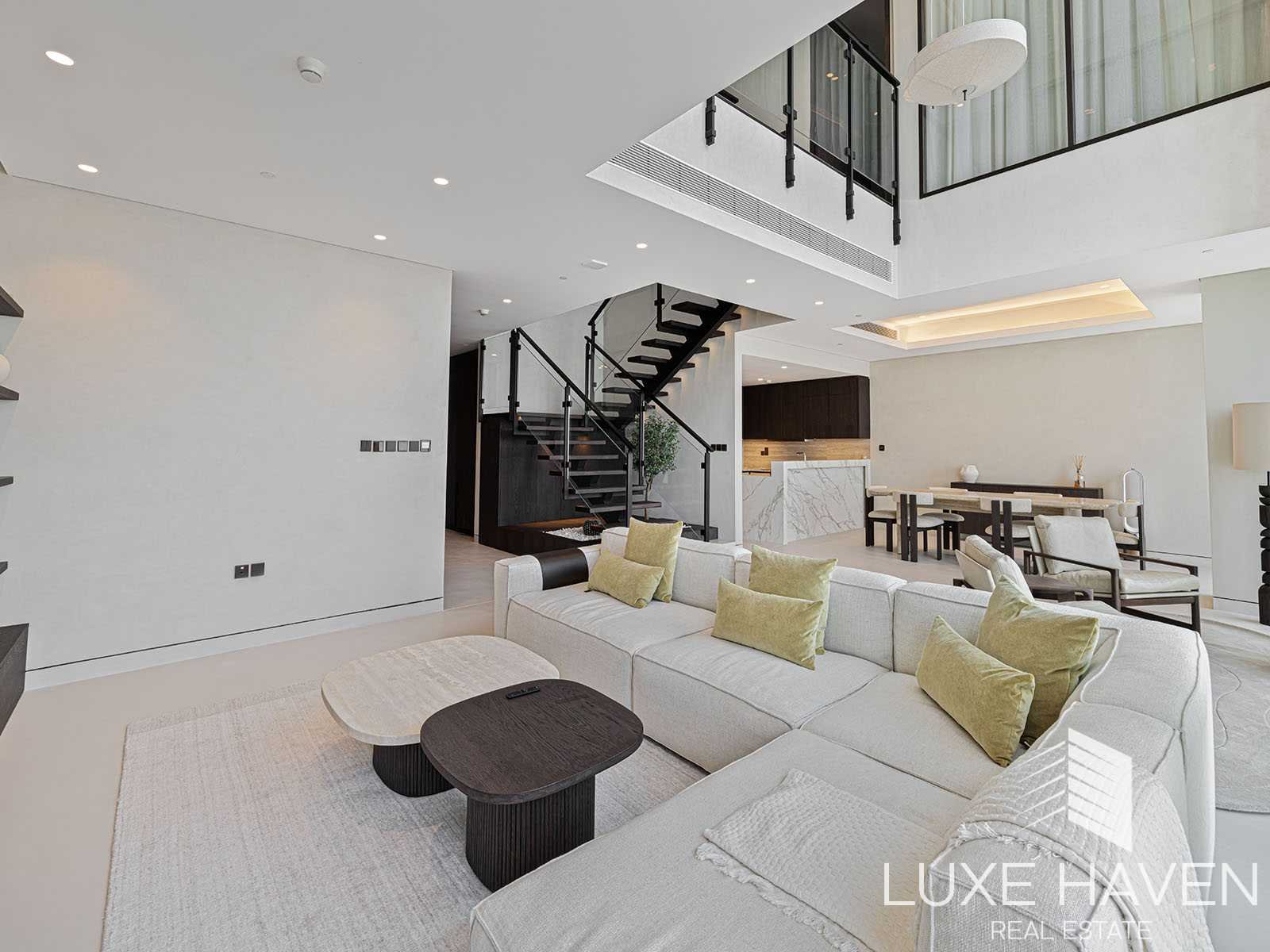 Property for sale in Zabeel 1