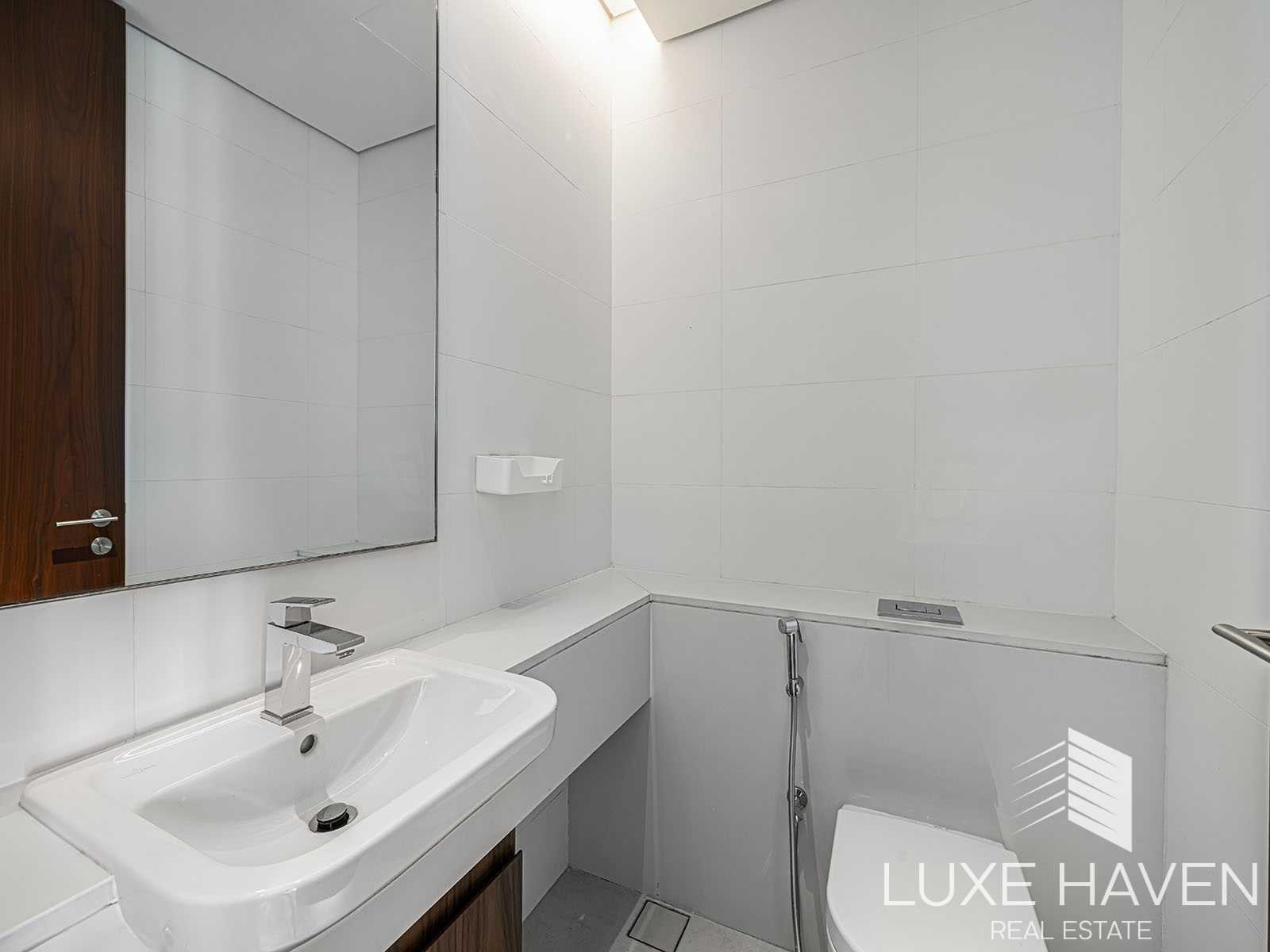 Property for sale in Vida Hotel